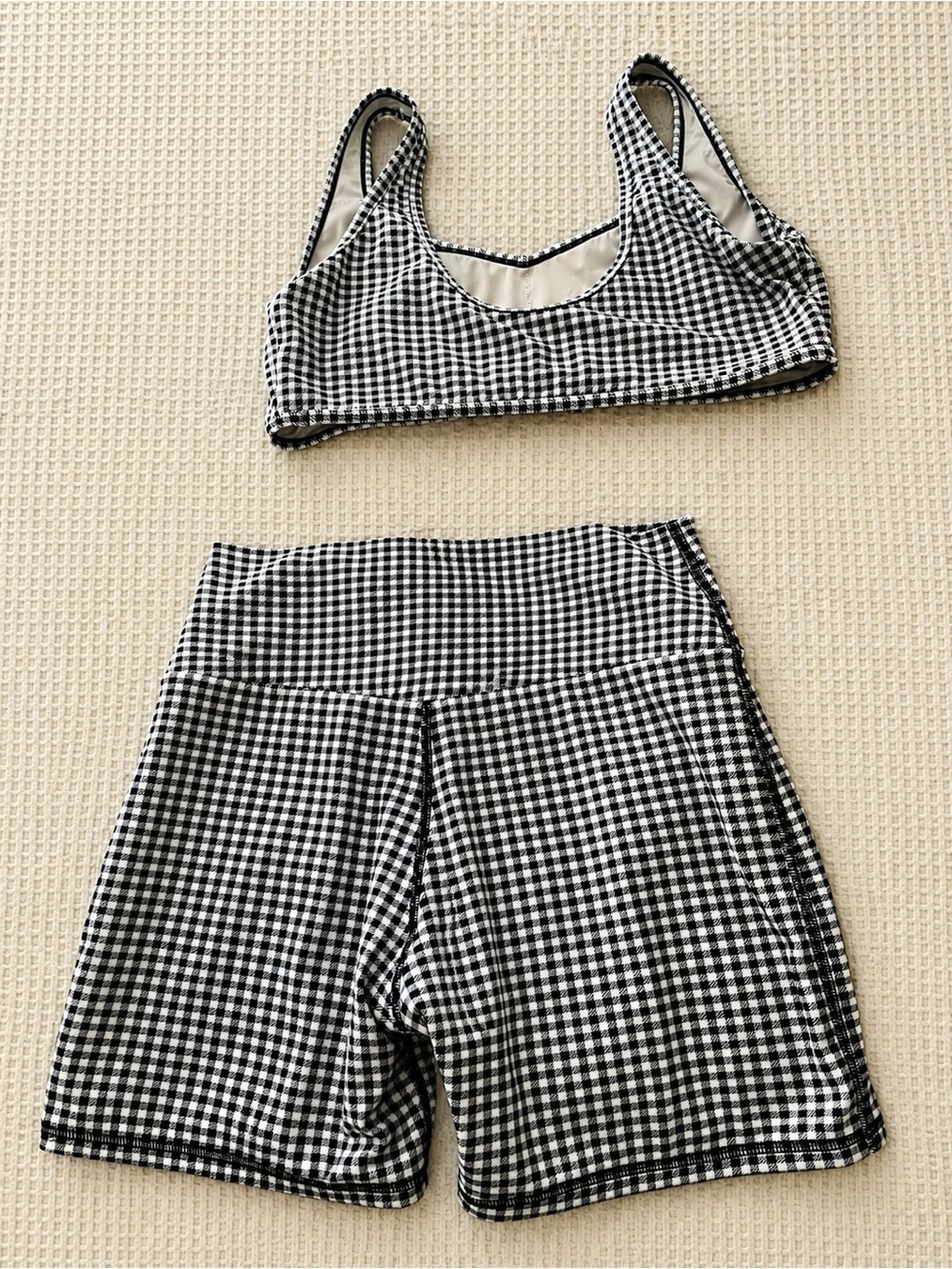Abercrombie & Fitch YPB Gingham 2-Piece Set | Top L • Shorts M - Picture 2 of 4